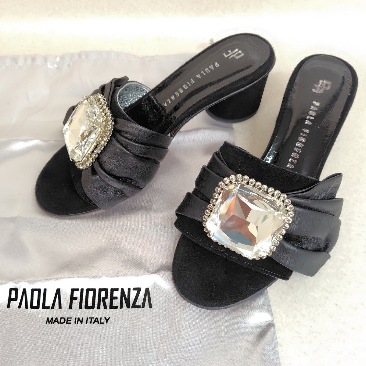 PAOLA FIORENZA 24SS サンダル・ミュール ベージュ系 美品 パオラフィオレンツァ サンダル 24 5cm デカビジュー
