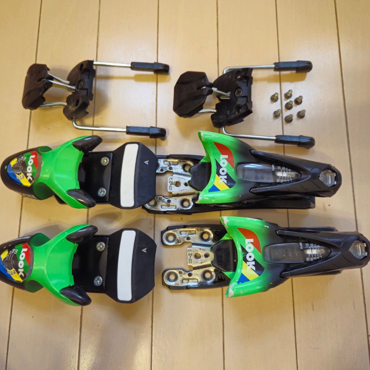 23/24 競技用 中古品 LOOK SPX15 スキービンディング HERO 23/24 競技用 中古品 LOOK SPX15 スキービンディング HERO