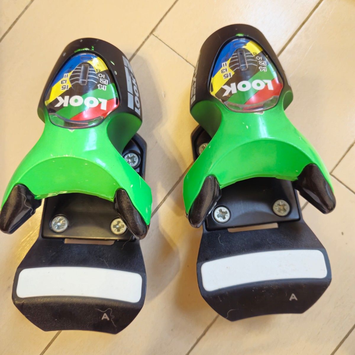23/24 競技用 中古品 LOOK SPX15 スキービンディング HERO 23/24 競技用 中古品 LOOK SPX15 スキービンディング HERO