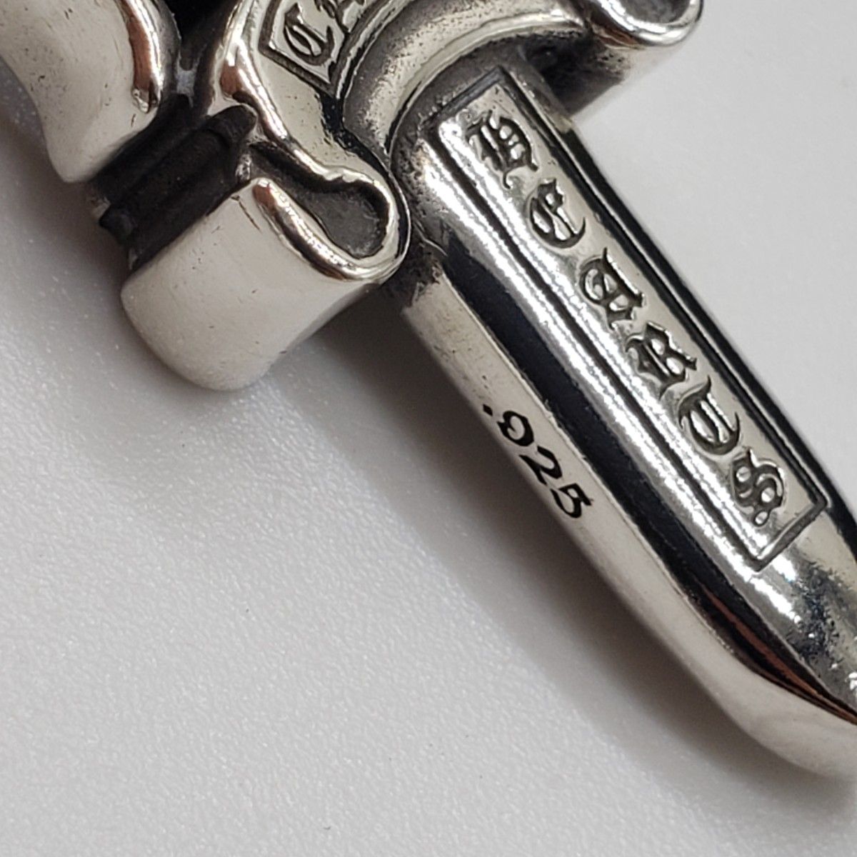 超品質&silver925】 ダブルダガー ペンダント 新品未使用|Yahoo 超品質&silver925】 ダブルダガー ペンダント 新品未使用|Yahoo