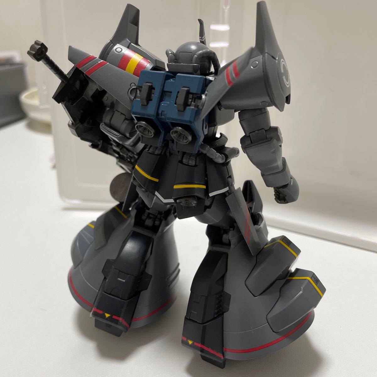 HG グフ フライトタイプ(完成品) ガンプラ 完成品 HGUC 塗装 HG グフ フライトタイプ(完成品) ガンプラ 完成品 HGUC 塗装