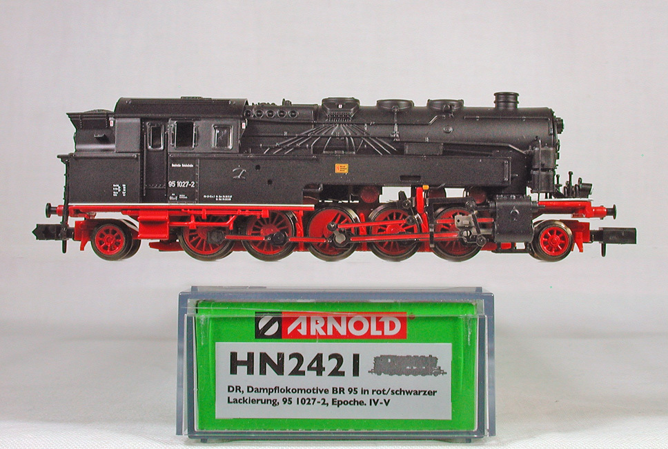 ARNOLD #HN2421 ＤＤＲ（旧東ドイツ国鉄） ＢＲ９５型蒸気機関車_画像1