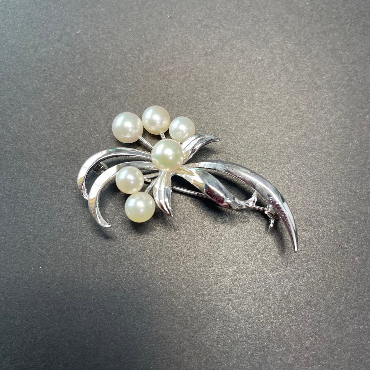 ミキモト ブローチ MIKIMOTO パールブローチ シルバー 入学式 ミキモト ブローチ MIKIMOTO パールブローチ シルバー 入学式