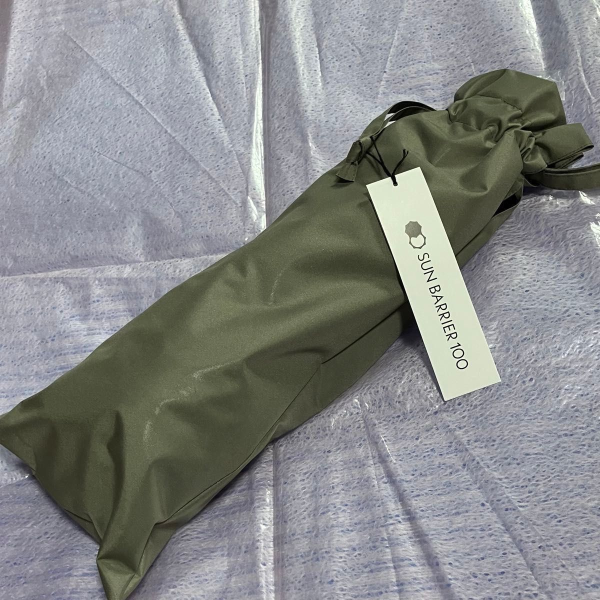 サンバリア100 SUN BARRIER 100 折りたたみ日傘 2段折 フリル 木 サンバリア100 SUN BARRIER 100 折りたたみ日傘 2段折 フリル 木