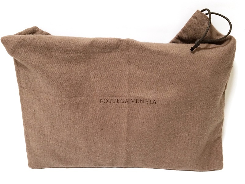 13 5万本物新品ボッテガ ヴェネタ BOTTEGA VENETA カーフレザー 13 5万本物新品ボッテガ ヴェネタ BOTTEGA VENETA カーフレザー