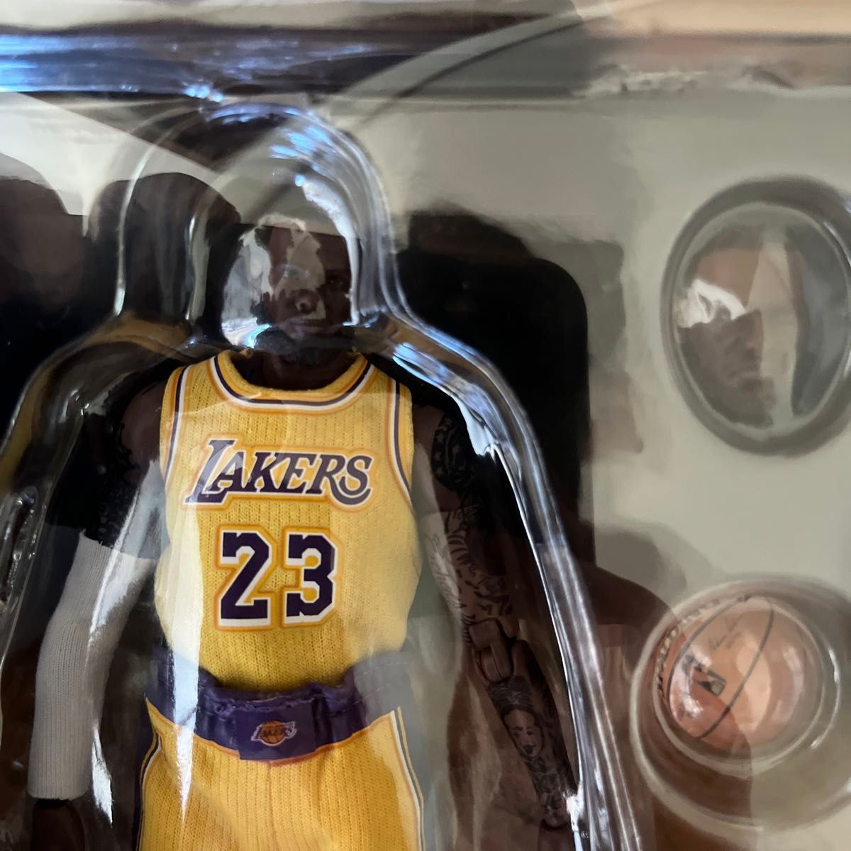 MAFEX LeBron James(Los Angeles Lakers)|Yahoo!フリマ(旧 MAFEX LeBron James(Los Angeles Lakers)|Yahoo!フリマ(旧