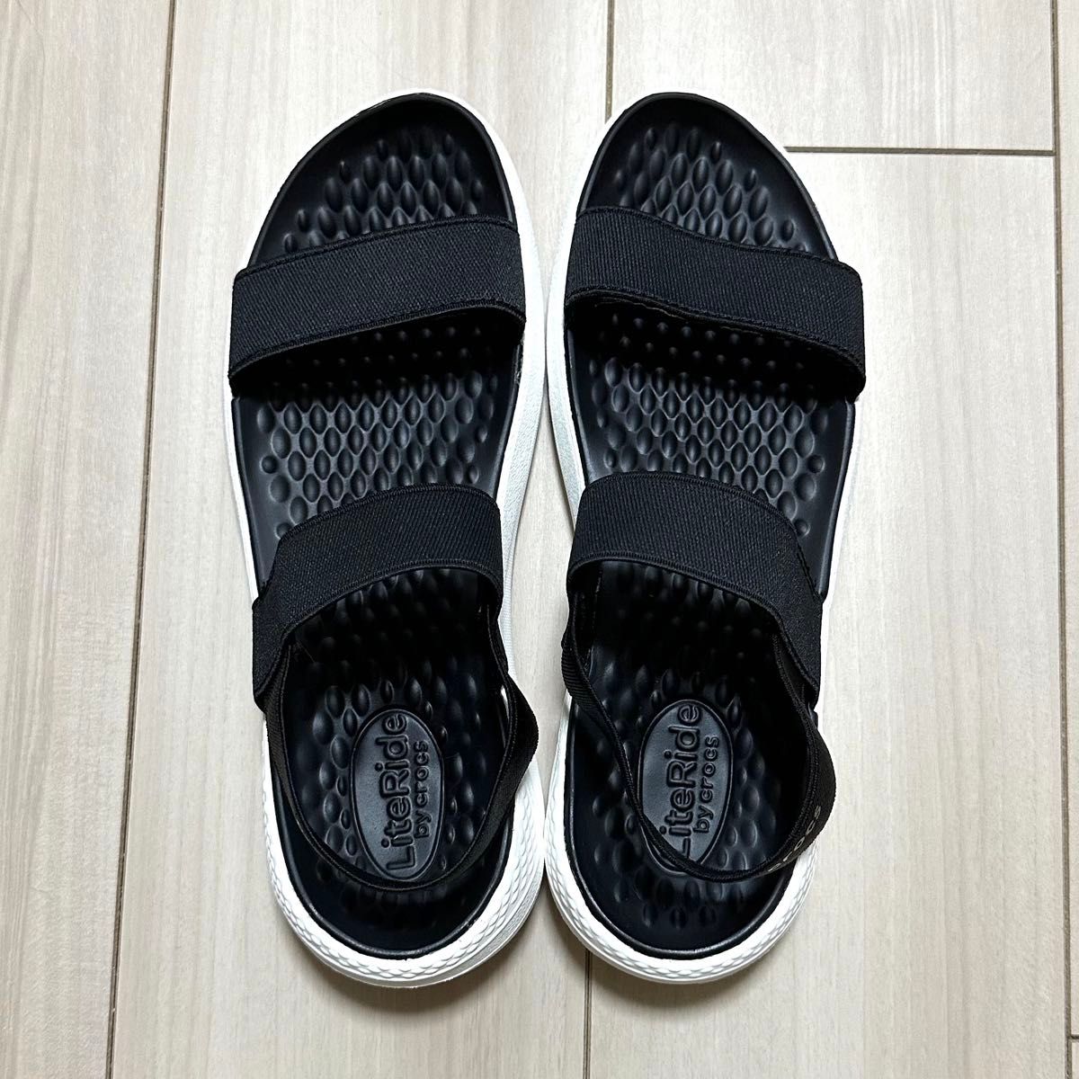 クロックス ライトライド ストラップサンダル crocs Women's クロックス ライトライド ストラップサンダル crocs Women's