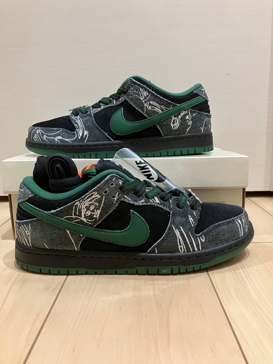 NIKE SB 26 5 ゼアスケートボード × ナイキ SB ダンク ロー プロ NIKE SB 26 5 ゼアスケートボード × ナイキ SB ダンク ロー プロ