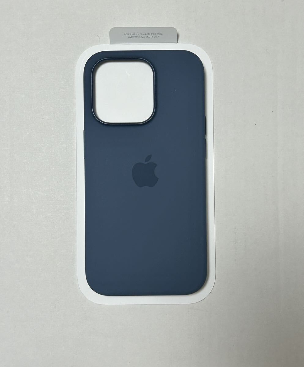 Apple純正iPhone 14 Pro シリコンケース ストームブルー Apple純正iPhone 14 Pro シリコンケース ストームブルー