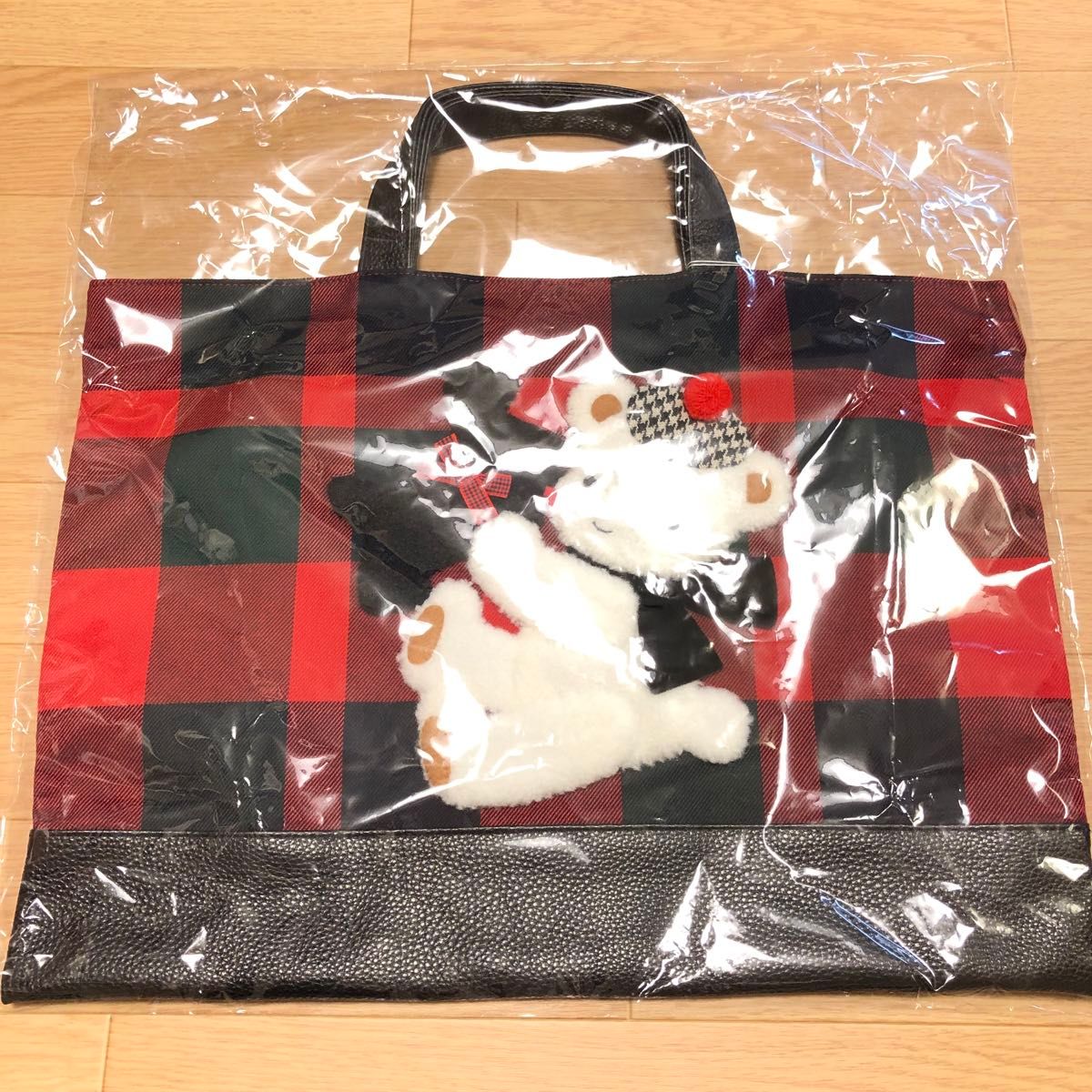 新品未使用 ファミリア VIP限定 本革手刺繍バッグ 2023 トート 新品未使用 ファミリア VIP限定 本革手刺繍バッグ 2023 トート