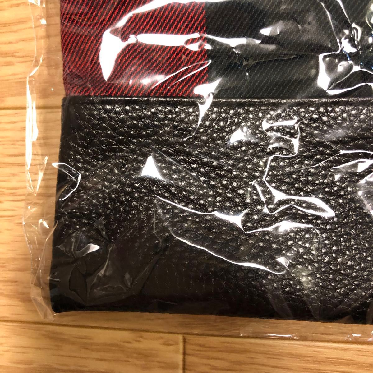 新品未使用 ファミリア VIP限定 本革手刺繍バッグ 2023 トート 新品未使用 ファミリア VIP限定 本革手刺繍バッグ 2023 トート