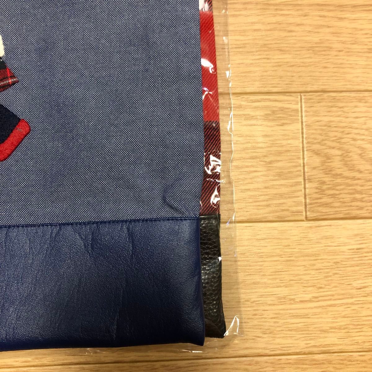 新品未使用 ファミリア VIP限定 本革手刺繍バッグ 2023 トート 新品未使用 ファミリア VIP限定 本革手刺繍バッグ 2023 トート