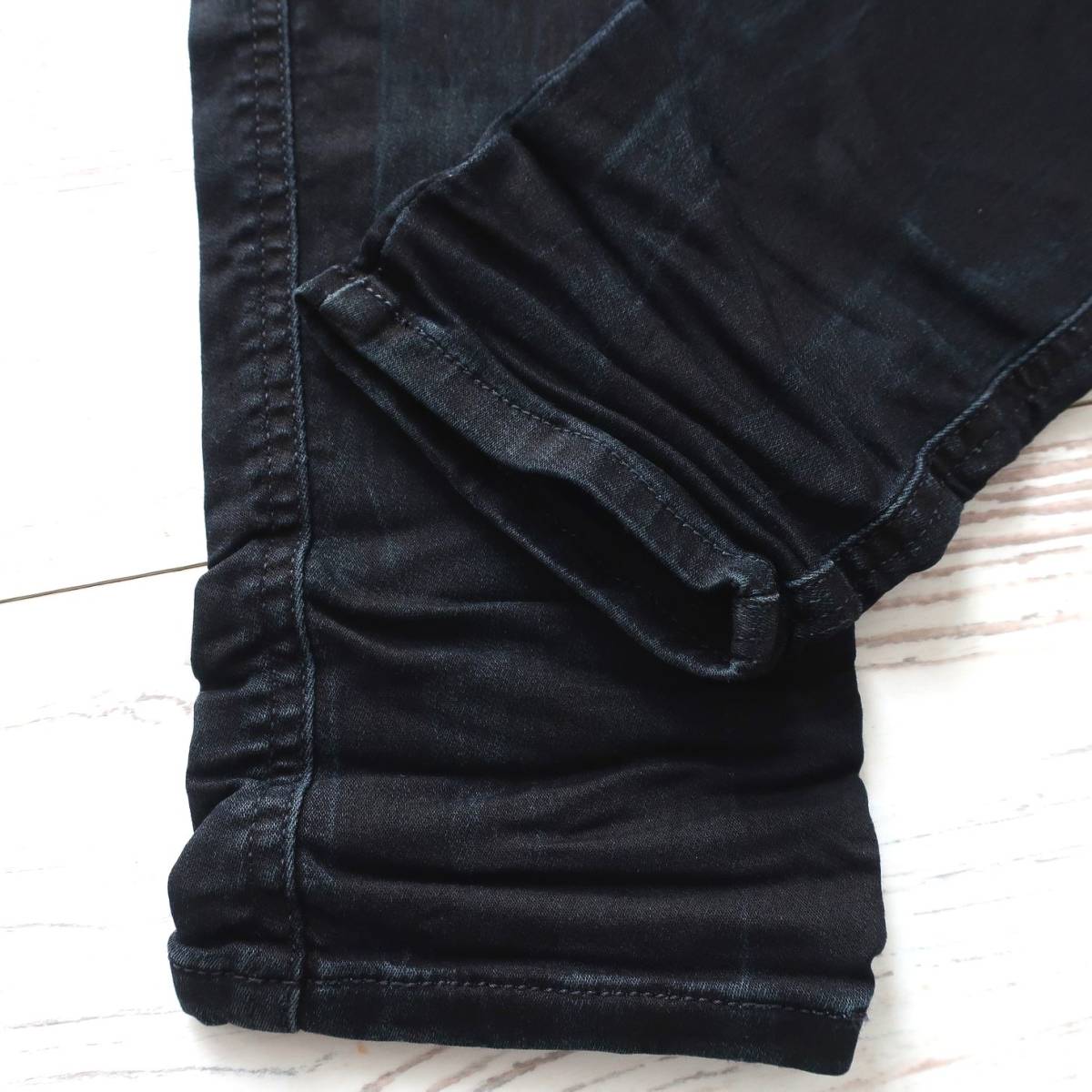 新品 DIESEL ジョグジーンズ スリム スキニー スウェットデニム 新品 DIESEL ジョグジーンズ スリム スキニー スウェットデニム