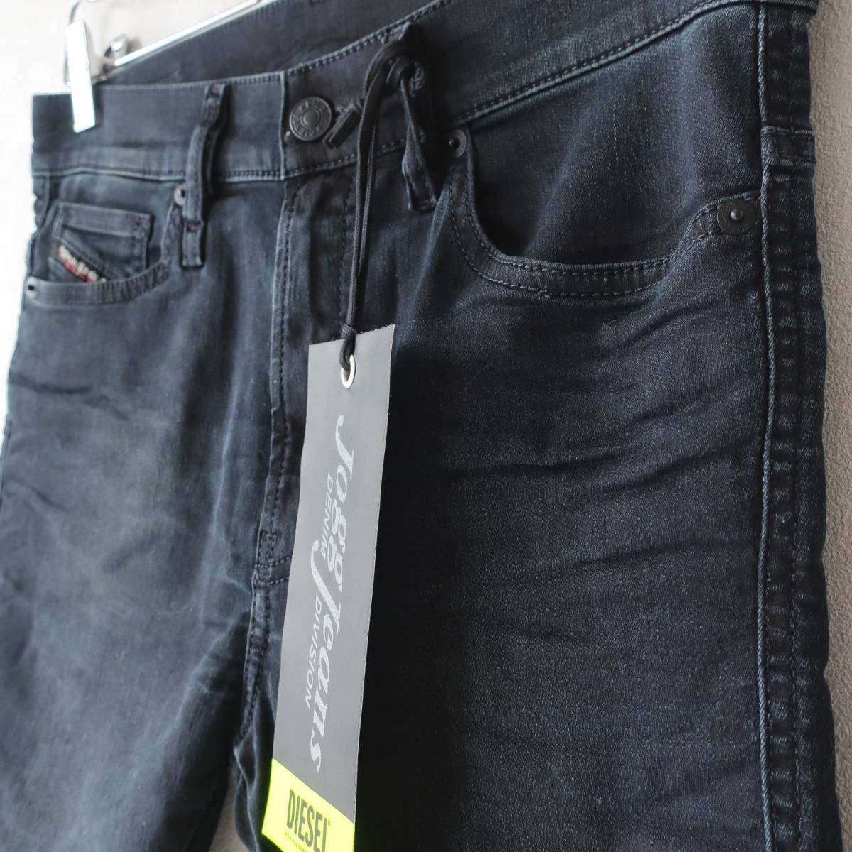 新品 DIESEL ジョグジーンズ スリム スキニー スウェットデニム 新品 DIESEL ジョグジーンズ スリム スキニー スウェットデニム