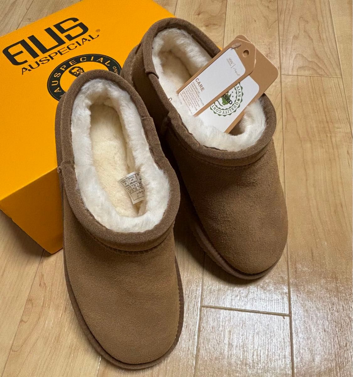 UGG 本革ブーツ 24cm ブラウン - 靴 UGG 本革ブーツ 24cm ブラウン - 靴