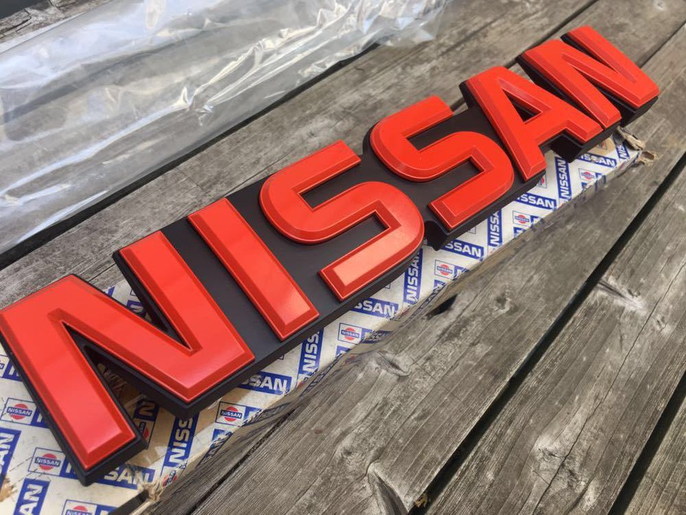 高知インター店 NISSAN ニッサン 旧車 エンブレム - 車外アクセサリー