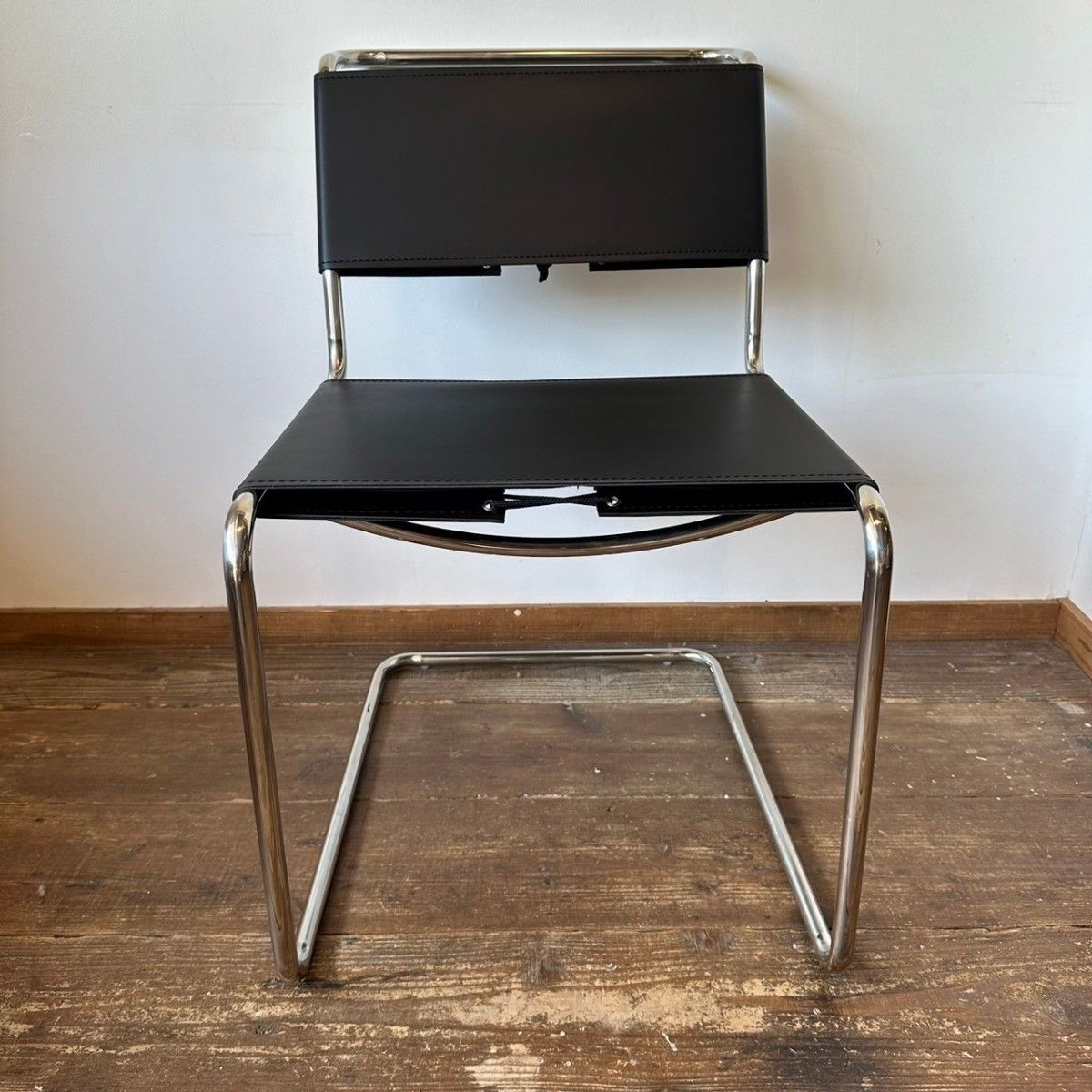 レザーチェスカチェア リプロダクト デザイナーズチェア Chair レザーチェスカチェア リプロダクト デザイナーズチェア Chair