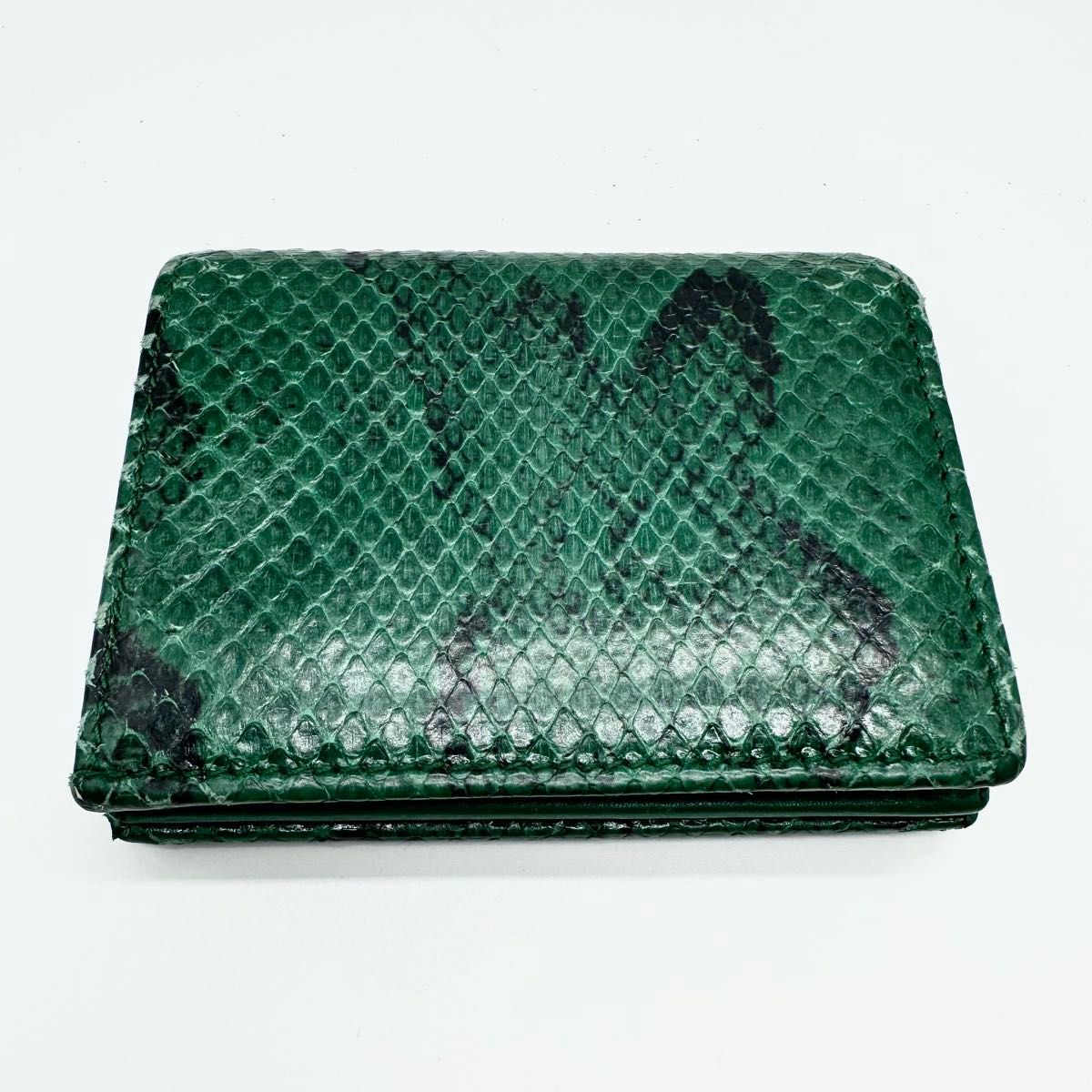 希少・美品】GUCCI グッチ 折り財布 二つ折り財布 パイソン 希少・美品】GUCCI グッチ 折り財布 二つ折り財布 パイソン