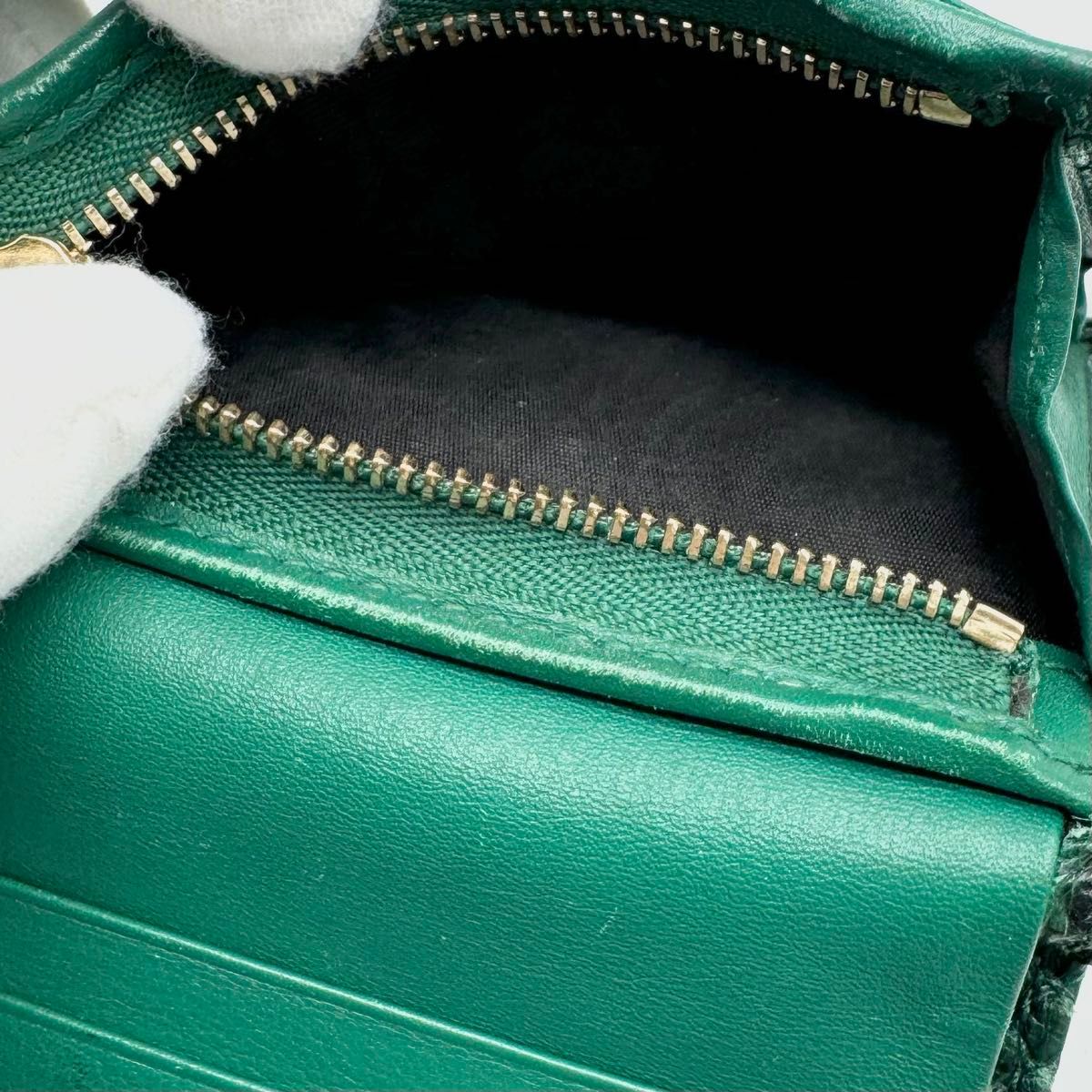 希少・美品】GUCCI グッチ 折り財布 二つ折り財布 パイソン 希少・美品】GUCCI グッチ 折り財布 二つ折り財布 パイソン