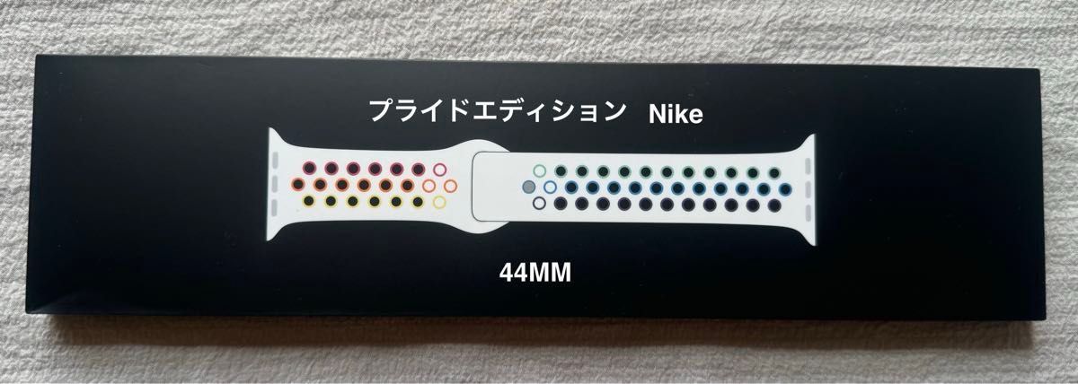 Apple Watch Nike 44mm 純正バンド プライドエディション ナイキ Apple Watch Nike 44mm 純正バンド プライドエディション ナイキ