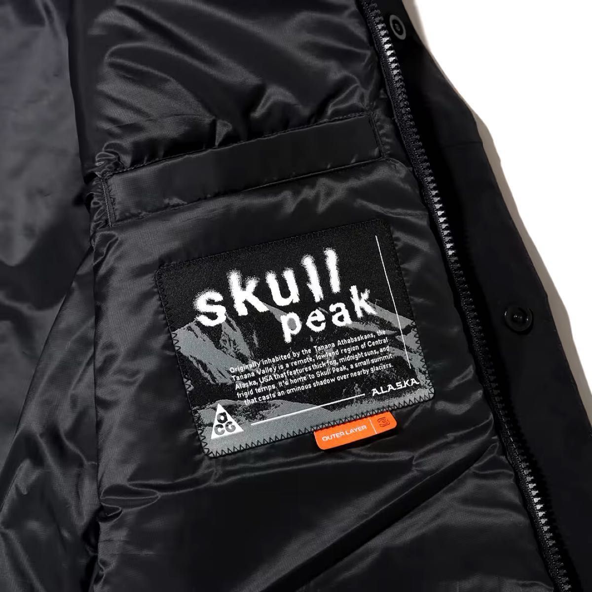NIKE ACG PrimaLoft NIKE ACG PrimaLoft