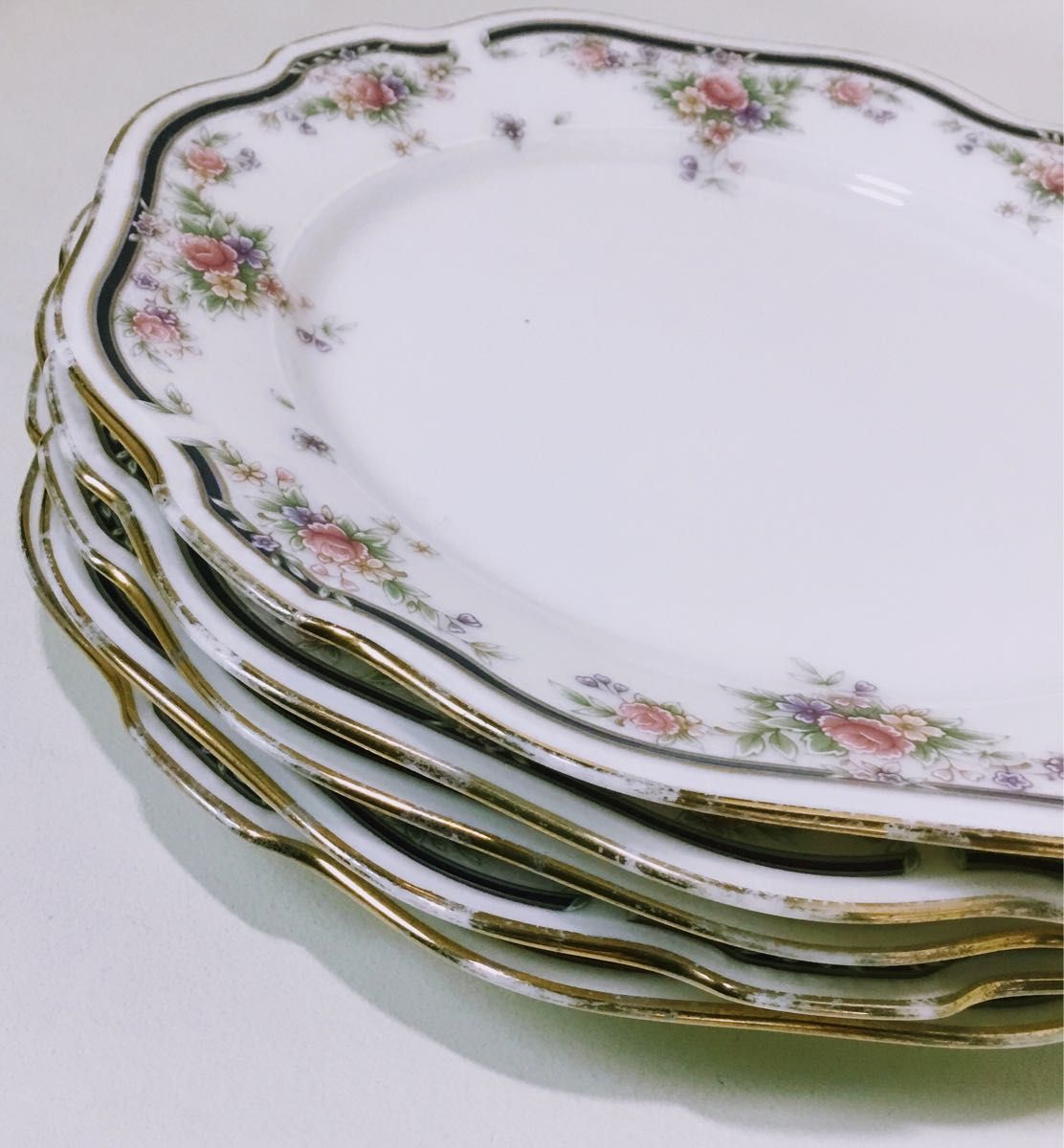 Noritake ノリタケ コンテンポラリー中皿 取り皿 ケーキ皿 5枚 Noritake ノリタケ コンテンポラリー中皿 取り皿 ケーキ皿 5枚