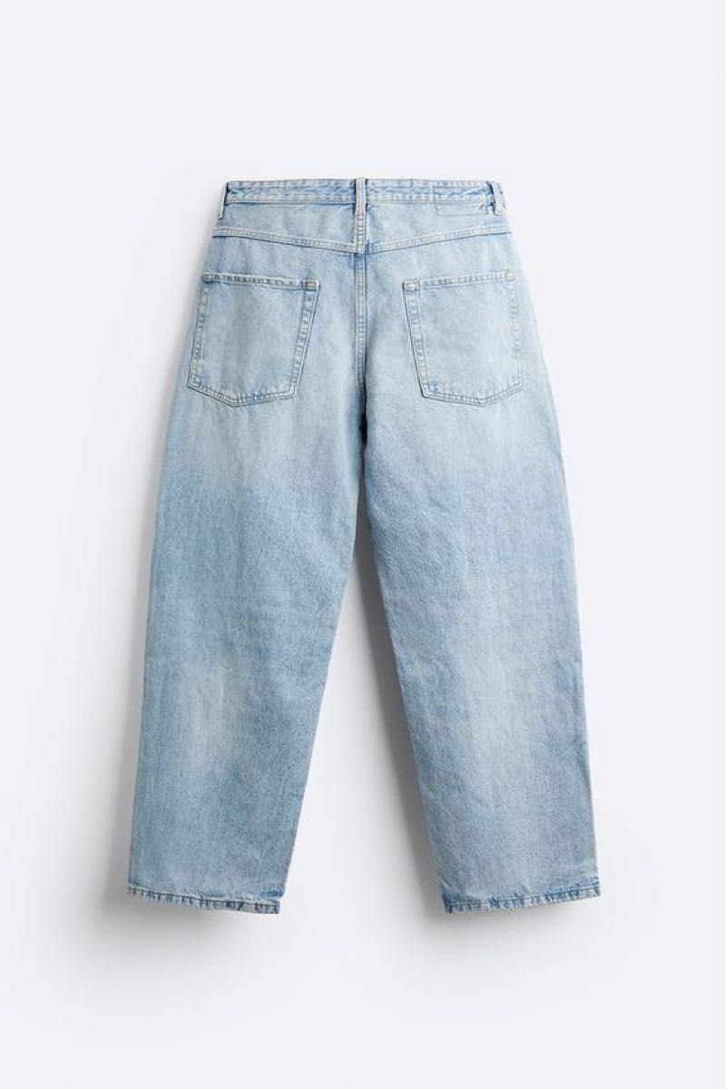 ZARA】 新品タグ付き メンズ BAGGY FIT デニムパンツ 44 ライト ZARA】 新品タグ付き メンズ BAGGY FIT デニムパンツ 44 ライト