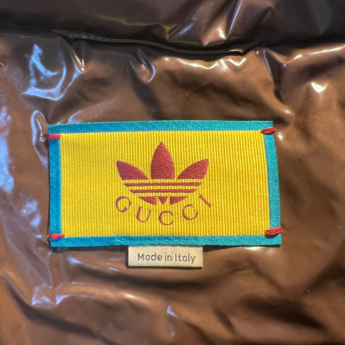 新品 GUCCI adidas コラボ ダウンベスト アウター 大きめ L 新品 GUCCI adidas コラボ ダウンベスト アウター 大きめ L