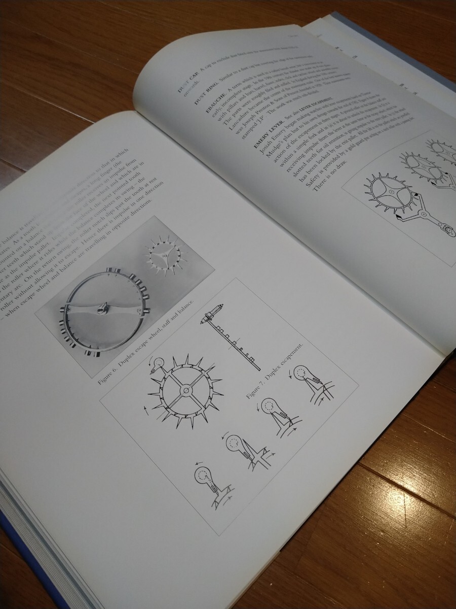 洋書 イギリス 時計 懐中時計 分厚い 重い 503ページ THE 洋書 イギリス 時計 懐中時計 分厚い 重い 503ページ THE