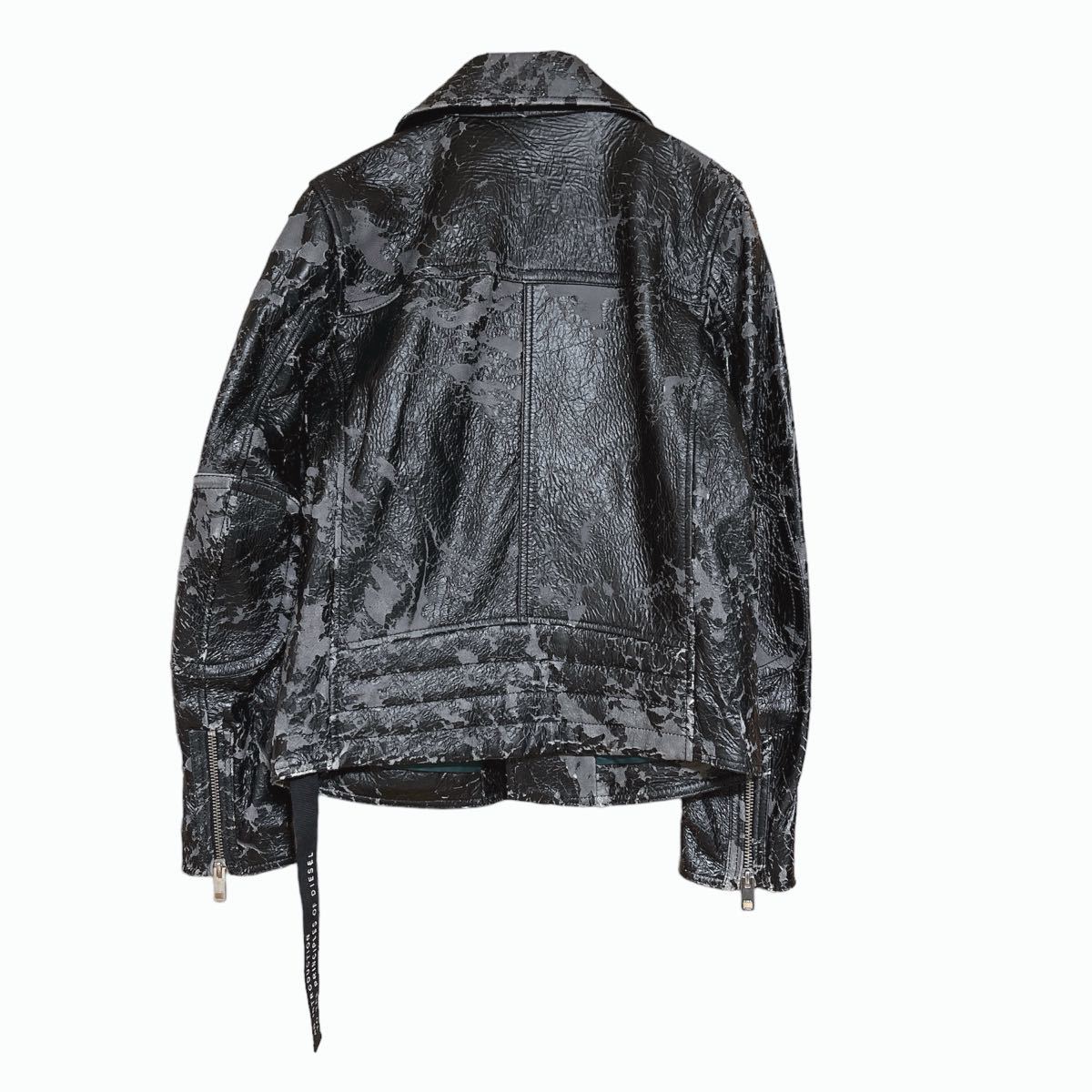 タグ付き DIESEL L-KRAMPIS ディーゼル ハードダメージ加工 タグ付き DIESEL L-KRAMPIS ディーゼル ハードダメージ加工