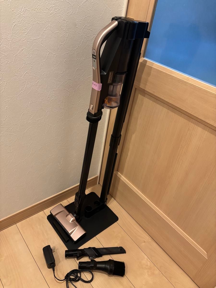 HITACHI コードレス掃除機 PV-BHL3000J BT優 緑LED 純正収納付き HITACHI コードレス掃除機 PV-BHL3000J BT優 緑LED 純正収納付き