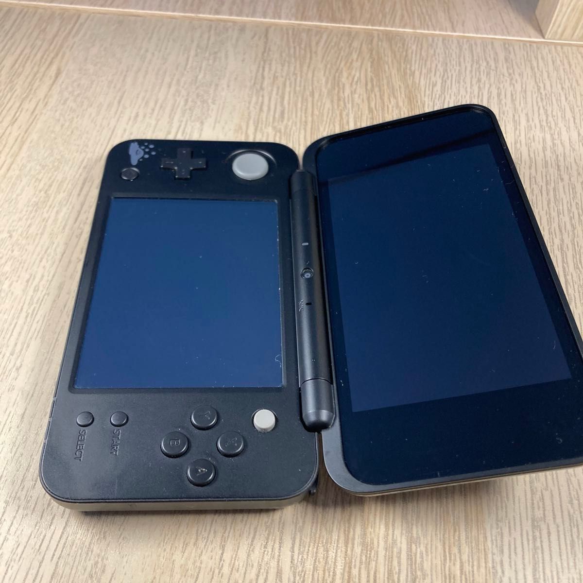 Nintendo 2DSLL ニンテンドー NEW 2DS LL はぐれメタル Nintendo 2DSLL ニンテンドー NEW 2DS LL はぐれメタル