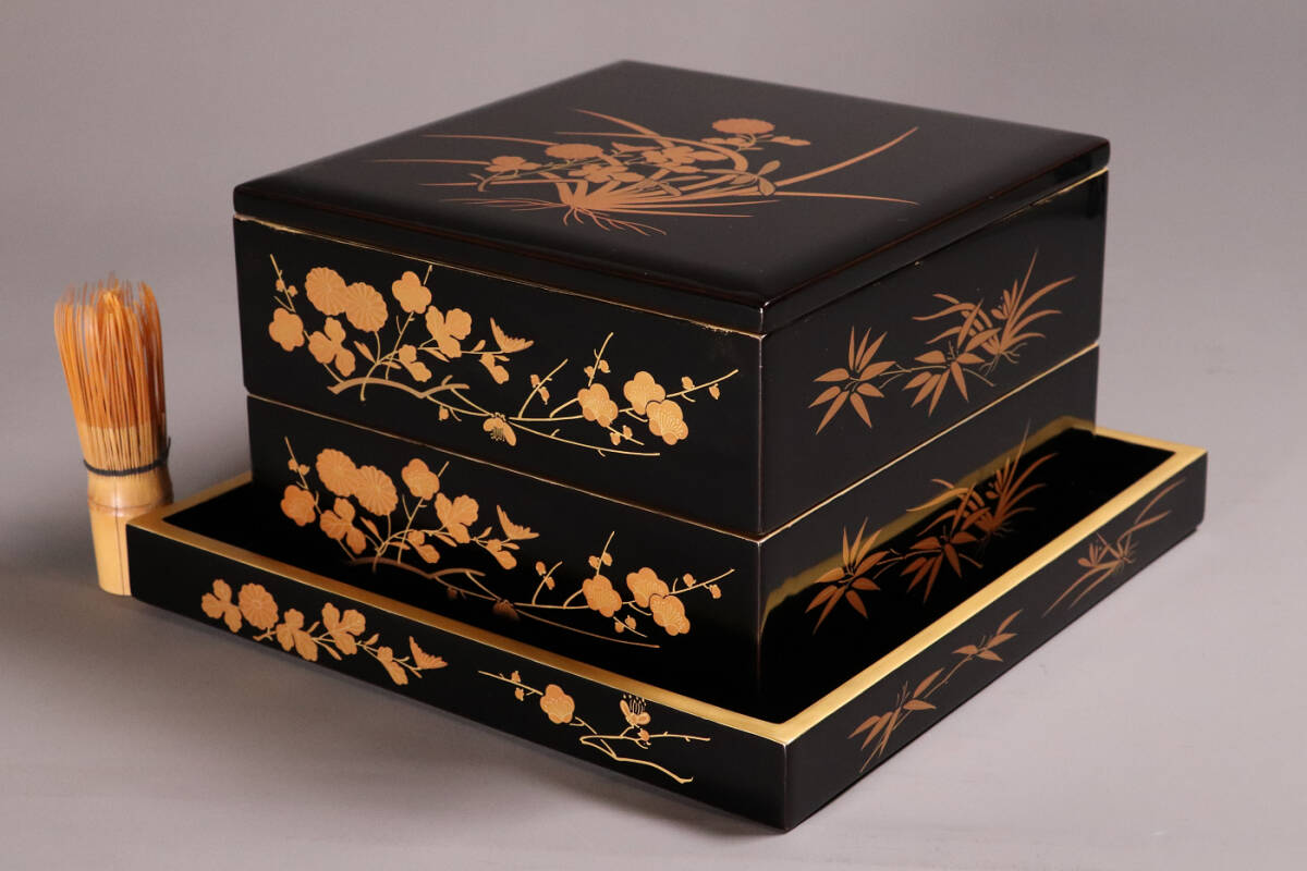 【年中無休】 輪島塗 四君子 金蒔絵 二段重 重台 二枚蓋 黒塗 朱塗 木箱入り 菓子器、喰籠