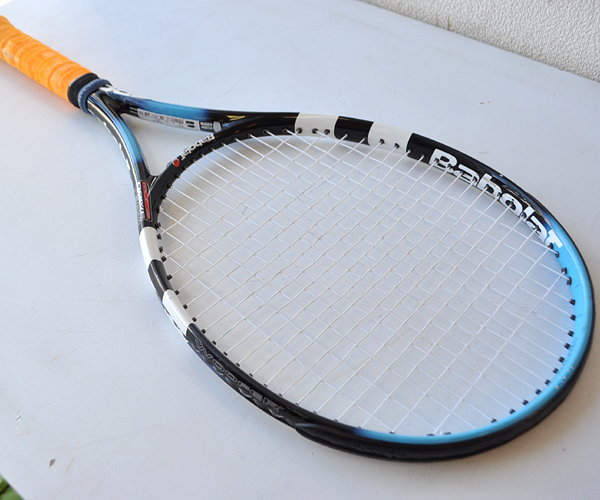 ★BabolaT バボラ PURE DRIVE TEAM ピュアドライブチーム 硬式用テニスラケット #3★_画像3