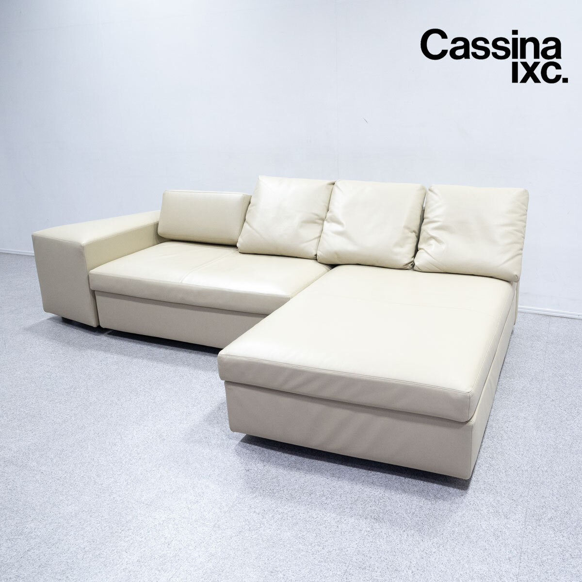 Yahoo!オークション - 【展示品】Cassina ixc. カッシーナ Yahoo!オークション - 【展示品】Cassina ixc. カッシーナ