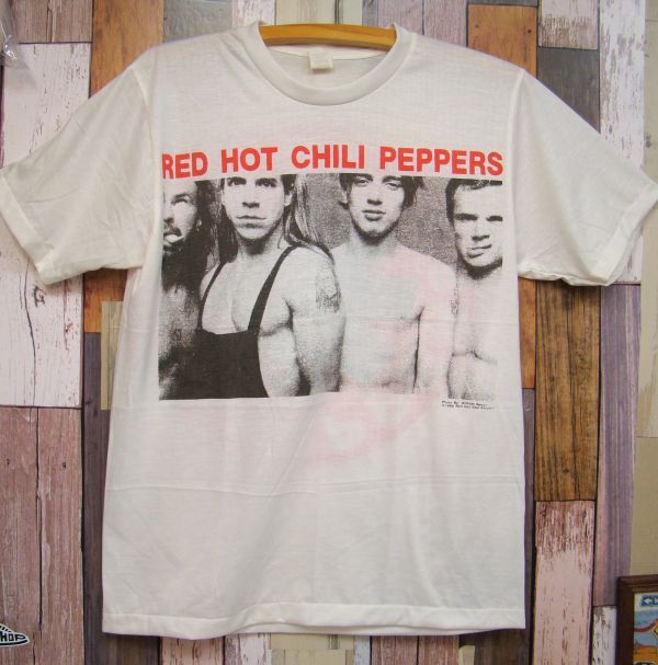 M 新品レッチリ 裸【Red Hot Chili Peppers】ロゴTシャツ Bunny M 新品レッチリ 裸【Red Hot Chili Peppers】ロゴTシャツ Bunny