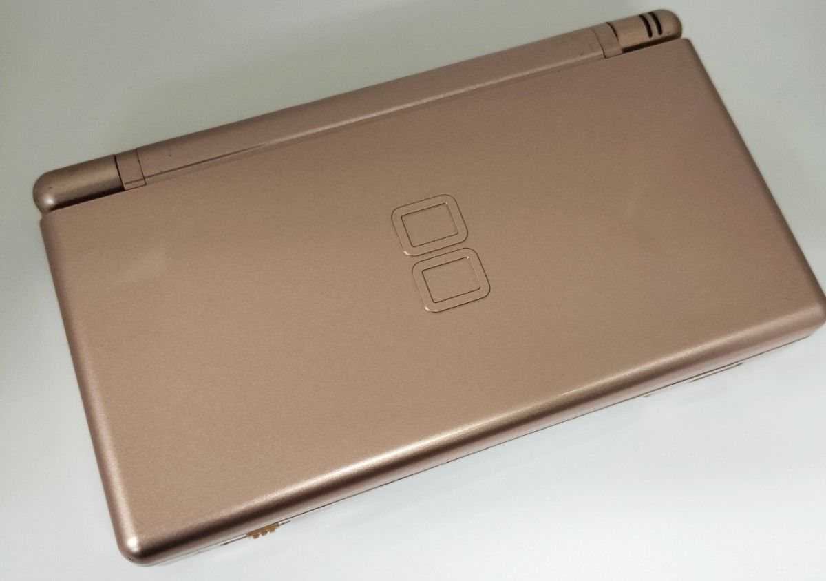ニンテンドーDS Lite メタリックロゼ DSLite Nintendo DS 任天堂 ニンテンドーDS Lite メタリックロゼ DSLite Nintendo DS 任天堂