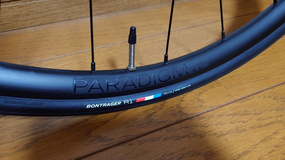 最終値下げ ボントレガー(BONTRAGER) パラダイムSL (モデル限定 最終値下げ ボントレガー(BONTRAGER) パラダイムSL (モデル限定