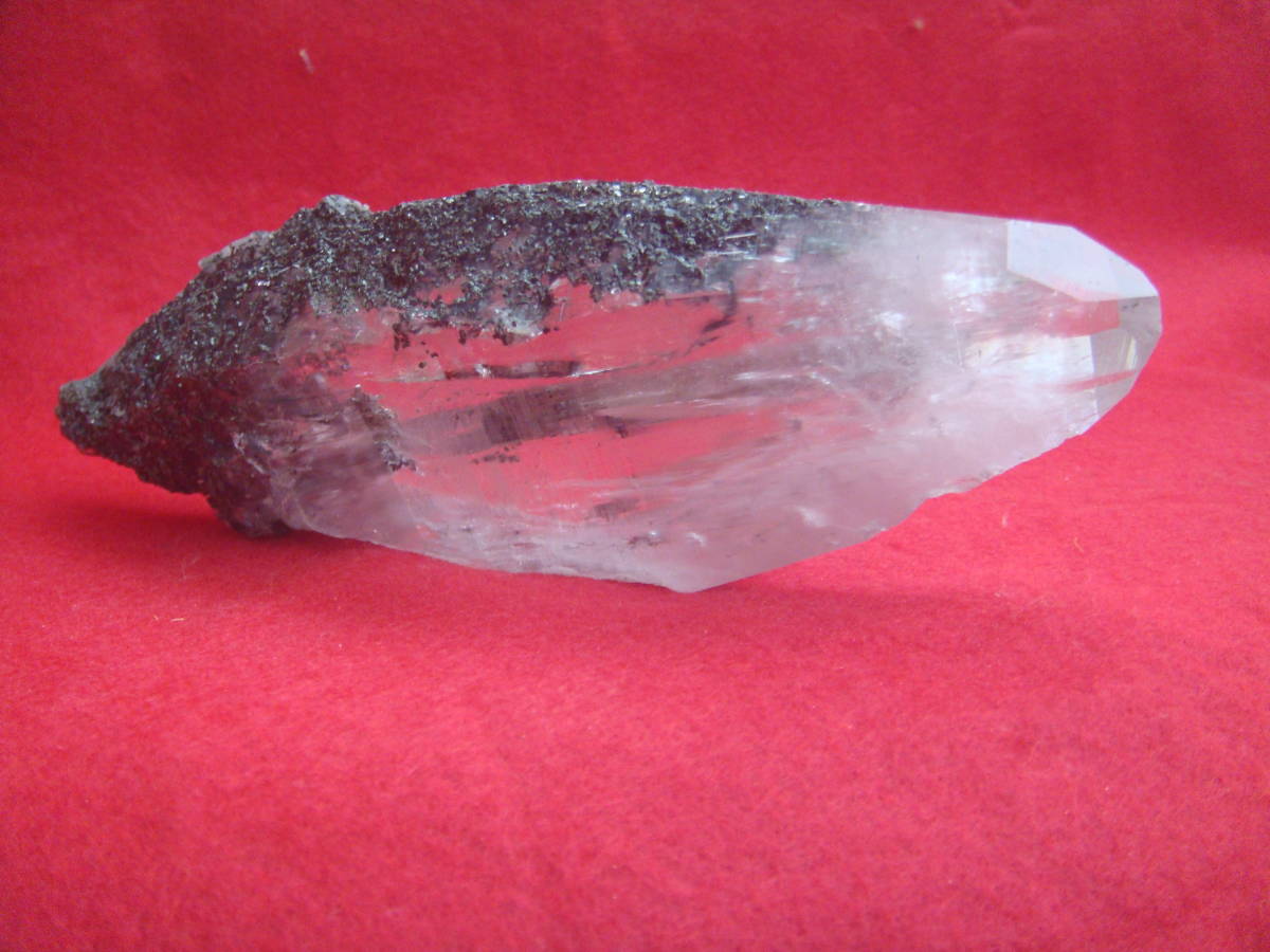 ◆大型ヒマラヤ水晶原石（緑泥石付、虹入り、条線入り）高透明度　（希少）　_画像6