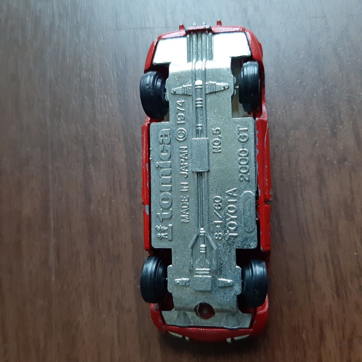 当時物 1974 トミカ トヨタ 2000GT 赤 1/60 MADE IN JAPAN 当時物 1974 トミカ トヨタ 2000GT 赤 1/60 MADE IN JAPAN