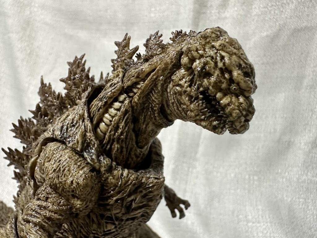 S H MonsterArts シン・ゴジラ ゴジラ・ストア限定版 3体セット S H MonsterArts シン・ゴジラ ゴジラ・ストア限定版 3体セット