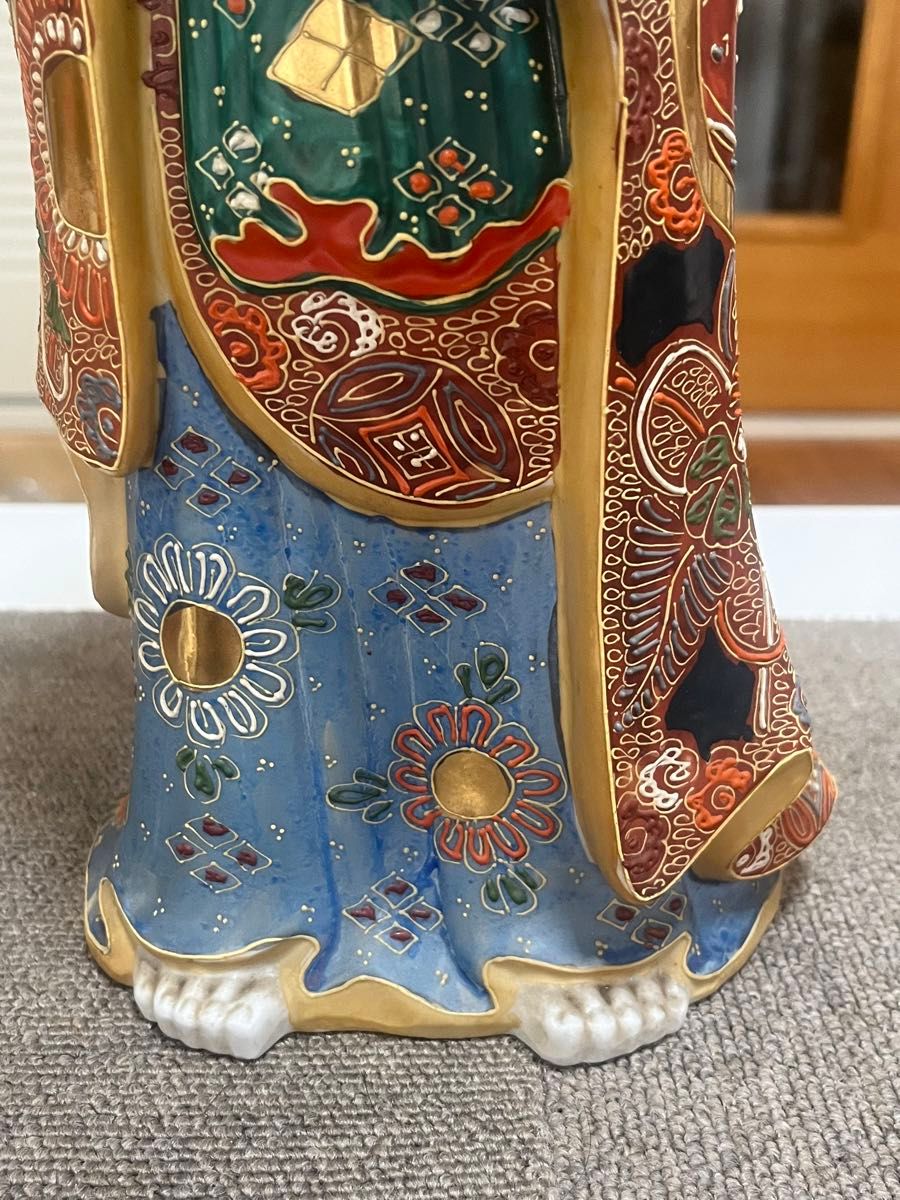 九谷焼 九谷八幡宮銘 豪華観音像 金彩 仏教美術 置物 陶器 観音 九谷焼 九谷八幡宮銘 豪華観音像 金彩 仏教美術 置物 陶器 観音