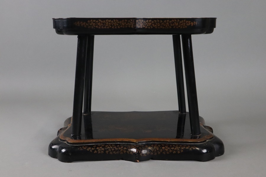 時代 金蒔絵 黒漆塗 高卓 花台 高23,5cm 木製漆器 大名道具 時代 金蒔絵 黒漆塗 高卓 花台 高23,5cm 木製漆器 大名道具