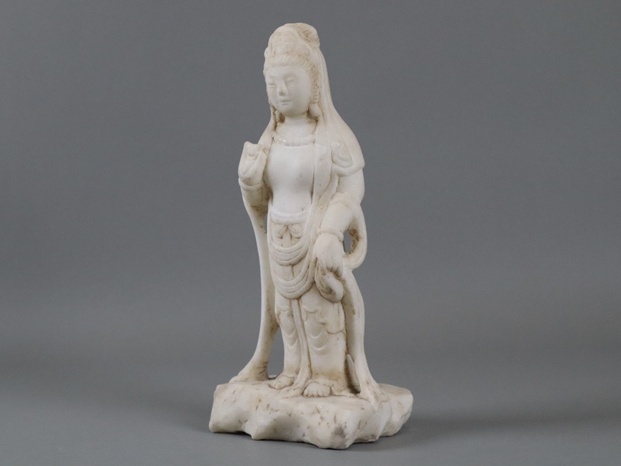 中国古玩 仏教美術 大理石 彫刻 観音菩薩像 高33,8cm 手彫 中国古玩 仏教美術 大理石 彫刻 観音菩薩像 高33,8cm 手彫