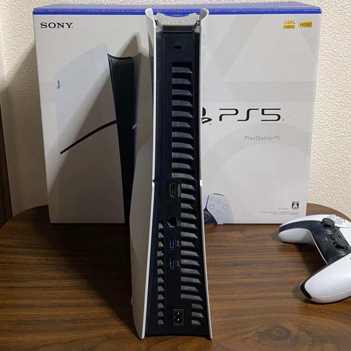 PlayStation 5 CFI-2000A01 ディスクドライブ搭載モデル 本体 PlayStation 5 CFI-2000A01 ディスクドライブ搭載モデル 本体