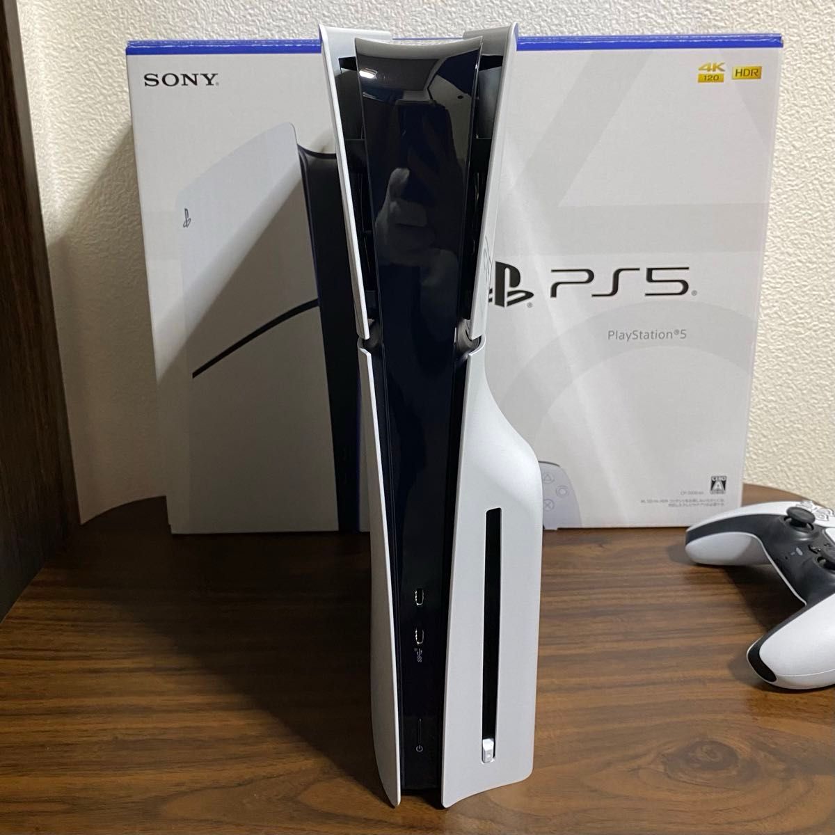 PlayStation 5 CFI-2000A01 ディスクドライブ搭載モデル 本体 PlayStation 5 CFI-2000A01 ディスクドライブ搭載モデル 本体