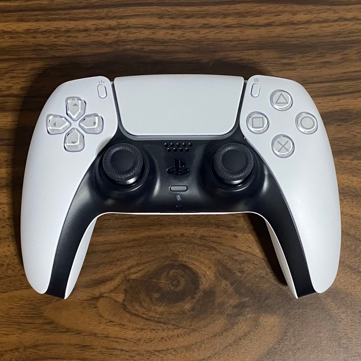 PlayStation 5 CFI-1200A01 ディスクドライブ搭載モデル 本体 PlayStation 5 CFI-1200A01 ディスクドライブ搭載モデル 本体