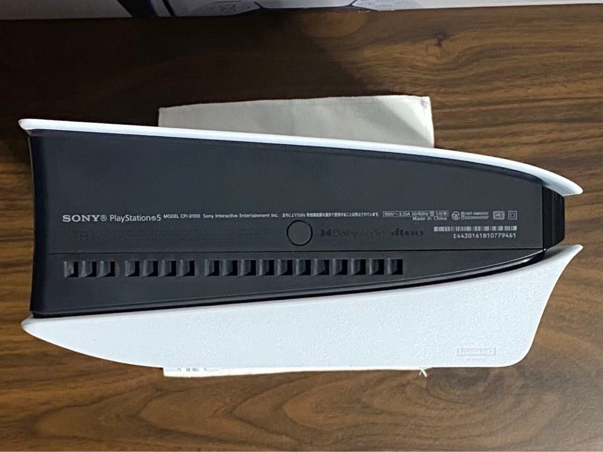 PlayStation 5 CFI-2000A01 ディスクドライブ搭載モデル 本体 PlayStation 5 CFI-2000A01 ディスクドライブ搭載モデル 本体