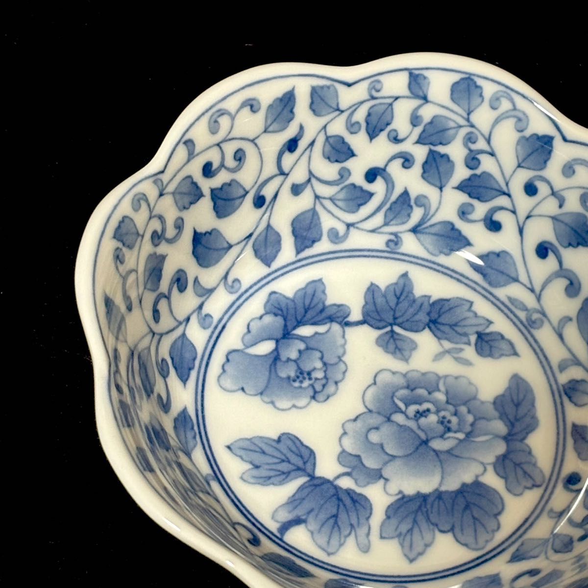 未使用品】たち吉 橘吉 中鉢 6客セット なます皿 煮物碗 唐草 花 未使用品】たち吉 橘吉 中鉢 6客セット なます皿 煮物碗 唐草 花