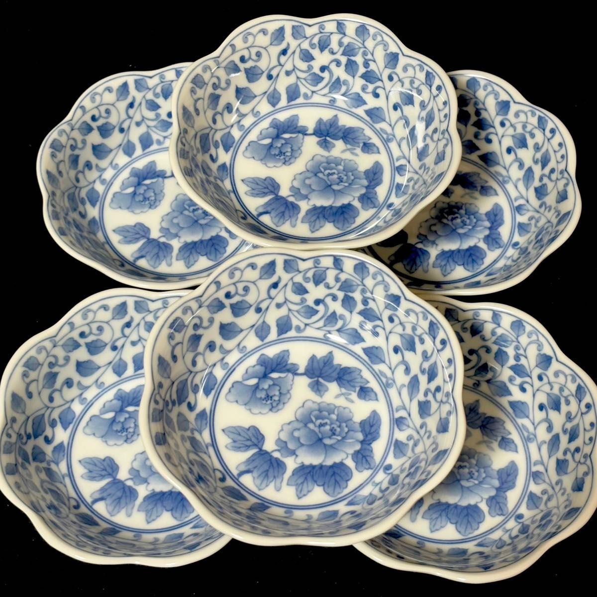未使用品】たち吉 橘吉 中鉢 6客セット なます皿 煮物碗 唐草 花 未使用品】たち吉 橘吉 中鉢 6客セット なます皿 煮物碗 唐草 花